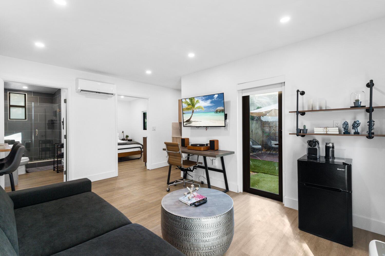 Enjoy Modern Oasis Private Patio - Near Beach 마이애미 외부 사진